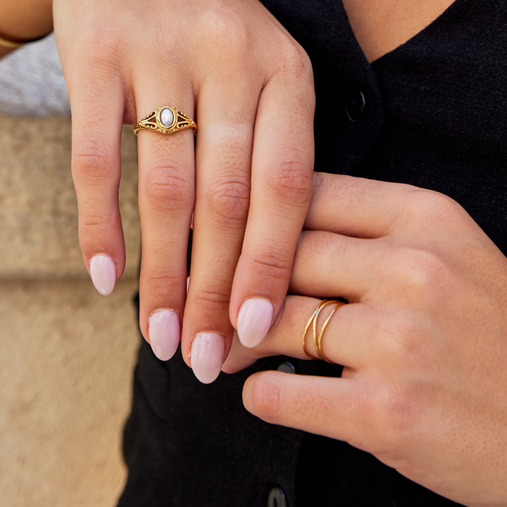 Royal - Vintage Pearl Ring