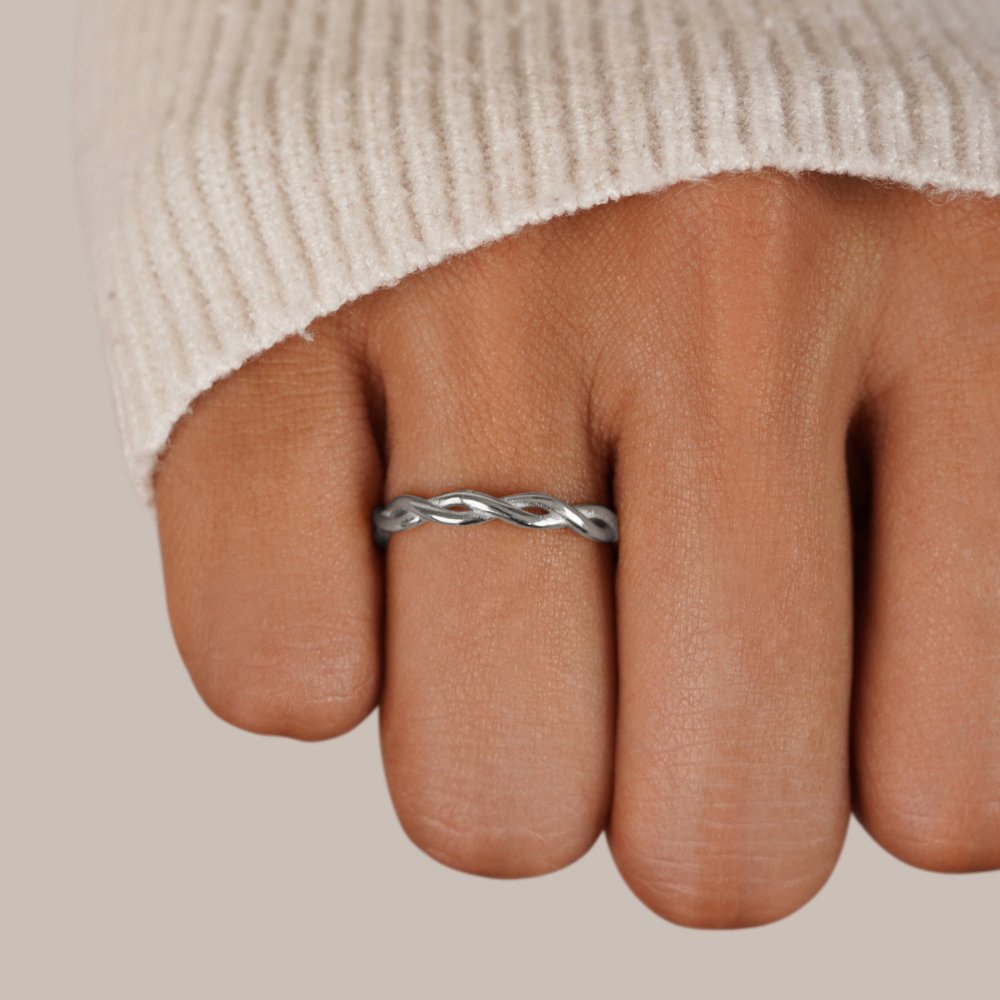 Infinity 18K Silver Rotating Ring