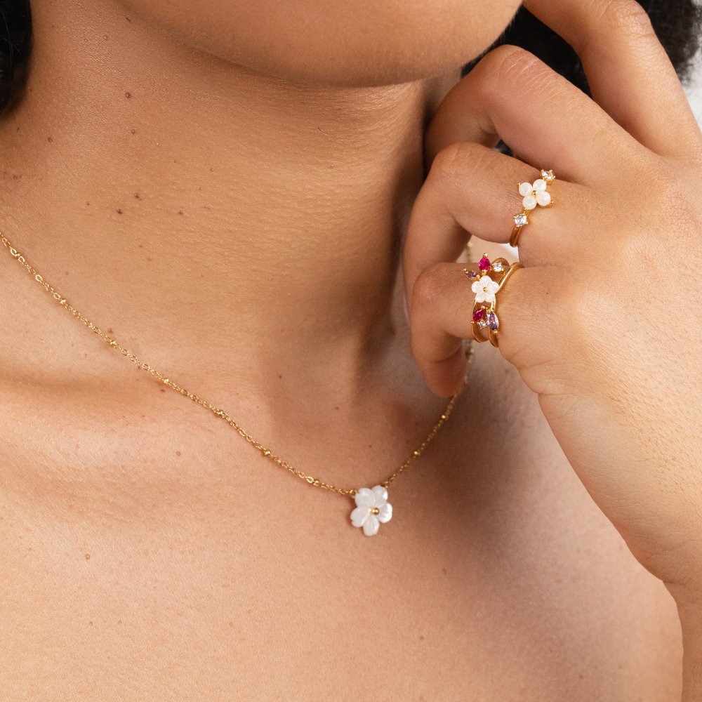 White Floral Necklace